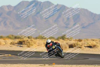 media/Jan-11-2025-CVMA (Sat) [[ddeb3f563a]]/Race 13-Amateur Supersport Open/